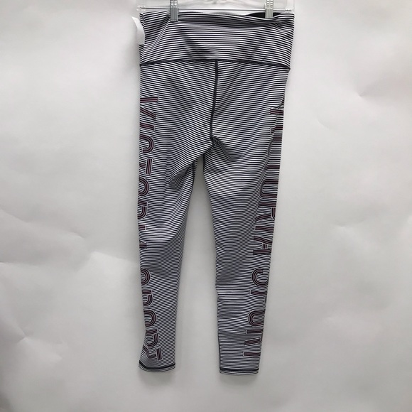 Leggings - Picture 2 of 3